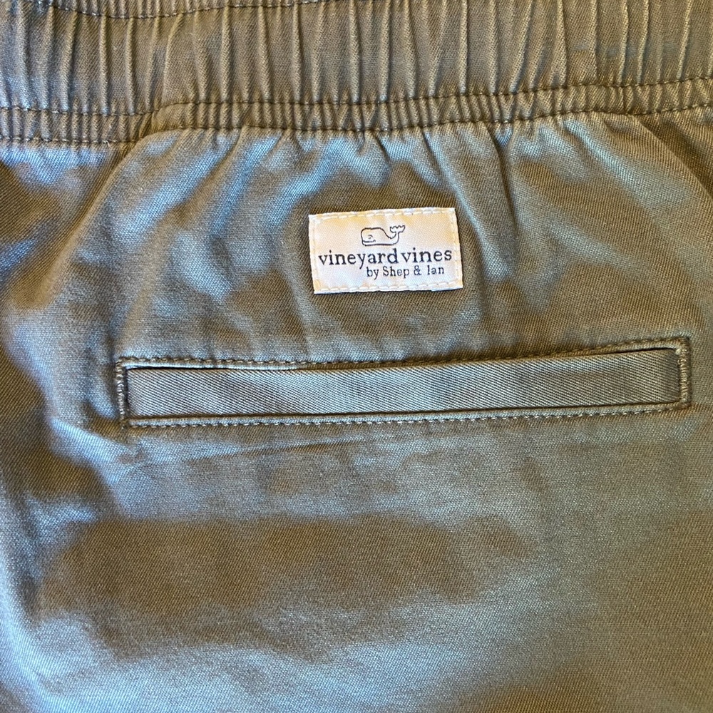 VINEYARD VINES Boys youth STRETCH YETTY SHORTS size XL gray